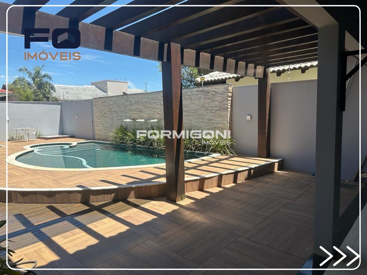 Casa Alto Padrão em Recanto dos Pássaros, Sorriso/MT