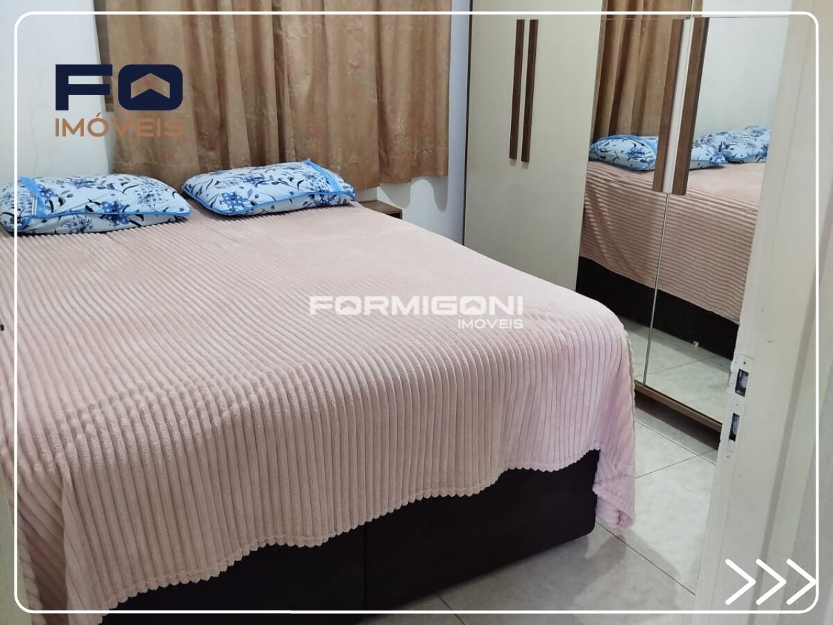 Esta charmosa casa de 2 dormitórios, sendo 1 suíte, com 78