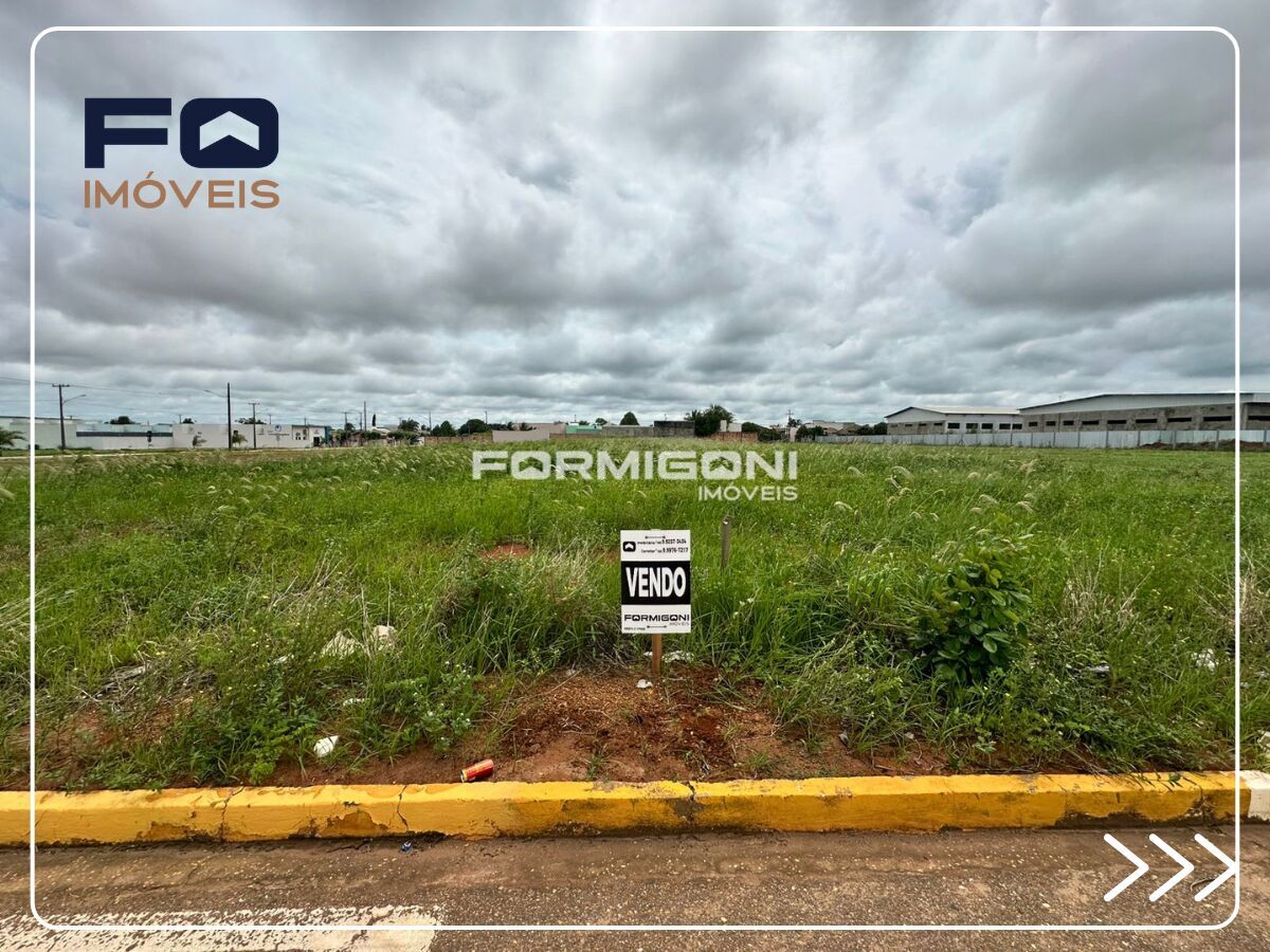 Lote 1.800 m² na AV. Blumenau, de frente o Centro de Eventos